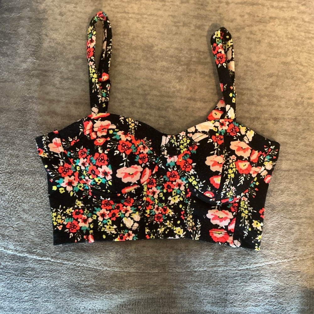 Candie’s Floral Crop Top – Size S